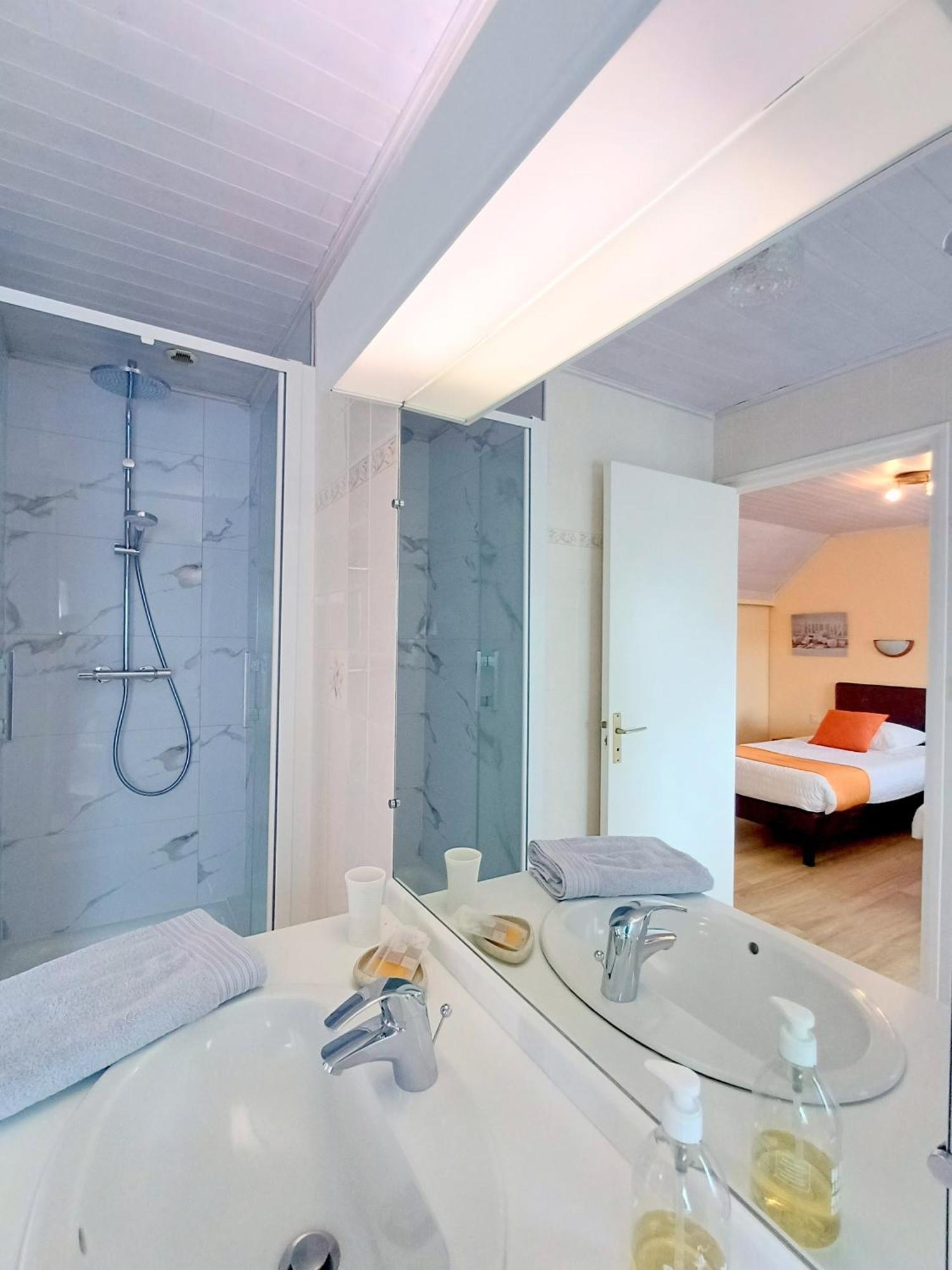 Au Calme A 10Mn Des Baies De Douarnenez Et Audierne Avec Cuisine A Disposition Mahalon Dış mekan fotoğraf