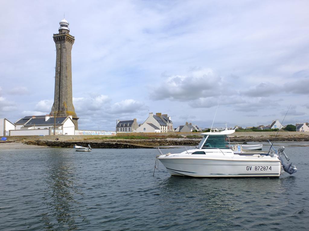 Au Calme A 10Mn Des Baies De Douarnenez Et Audierne Avec Cuisine A Disposition Mahalon Dış mekan fotoğraf